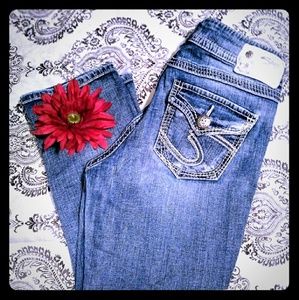 SILVER Capris-Suki Surplus Capris